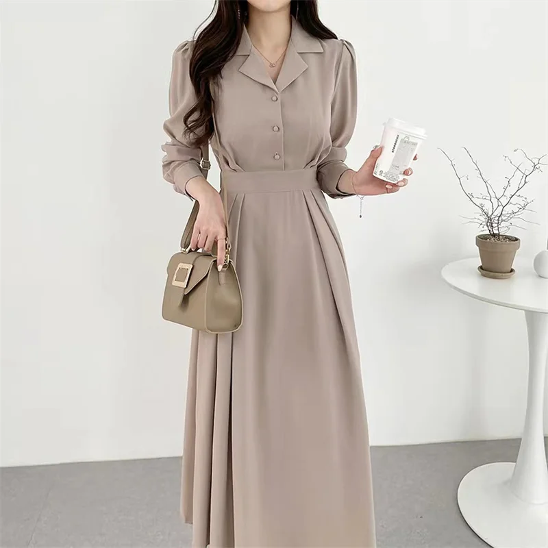 Mada Vienspalvė suknelė Korėjos moterų pavasaris 2023 Naujas atlapas Elegantiškas plonas juosmuo Plonas pūstas suknelės ilgomis rankovėmis Biuro ponia G423