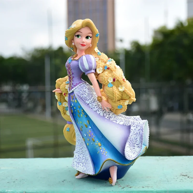 Disney Alisa Stebuklų šalyje Princesė Alisa Mažoji undinėlė Snieguolė Snieguolė Ilgų plaukų figūrėlė Dekoratyvinio modelio lėlės dovana 20cm derva