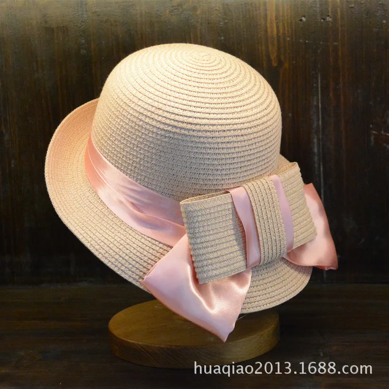 Lady Fashion Sunhat Moteris Raffia Šiaudinė apsaugos nuo saulės kepurė Reguliuojamas saulės dangtelis Bowknot Saulės paplūdimio skrybėlių šešėliai Kupolo kepurės B8990